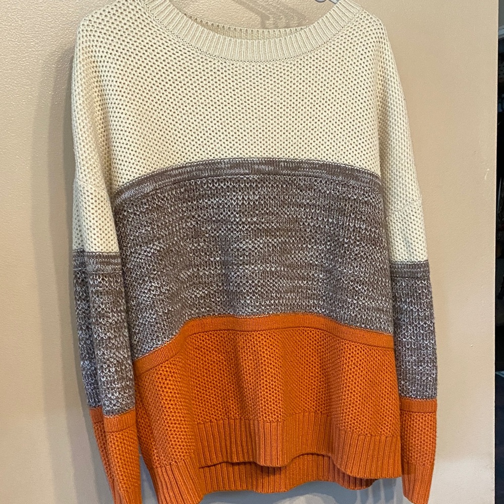 Amazon Women's Sweater - Cream, Gray, and Orange